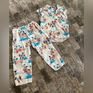 The Cat’s Pajamas Set Size Small EUC